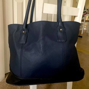Ameri Leather Navy Blue and Black Leather Tote